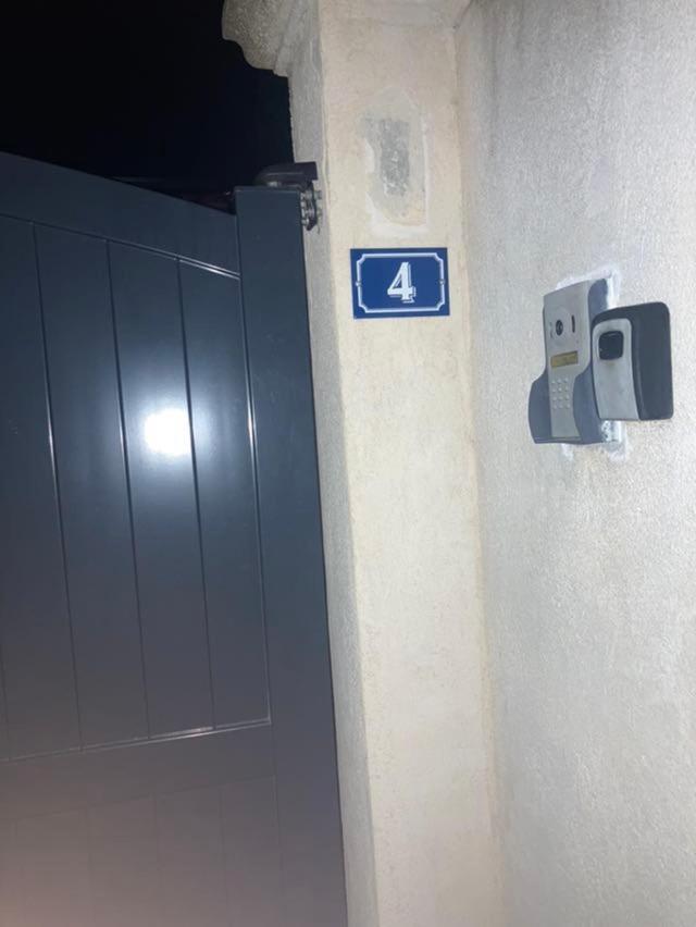 La Nuit Etoilee Hotel Marseille Phòng bức ảnh